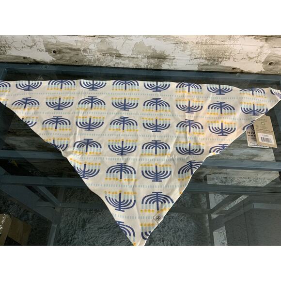 Honest Company Dog Holiday Hanukkah Menorah Bandana M/L - Picture 2 of 2